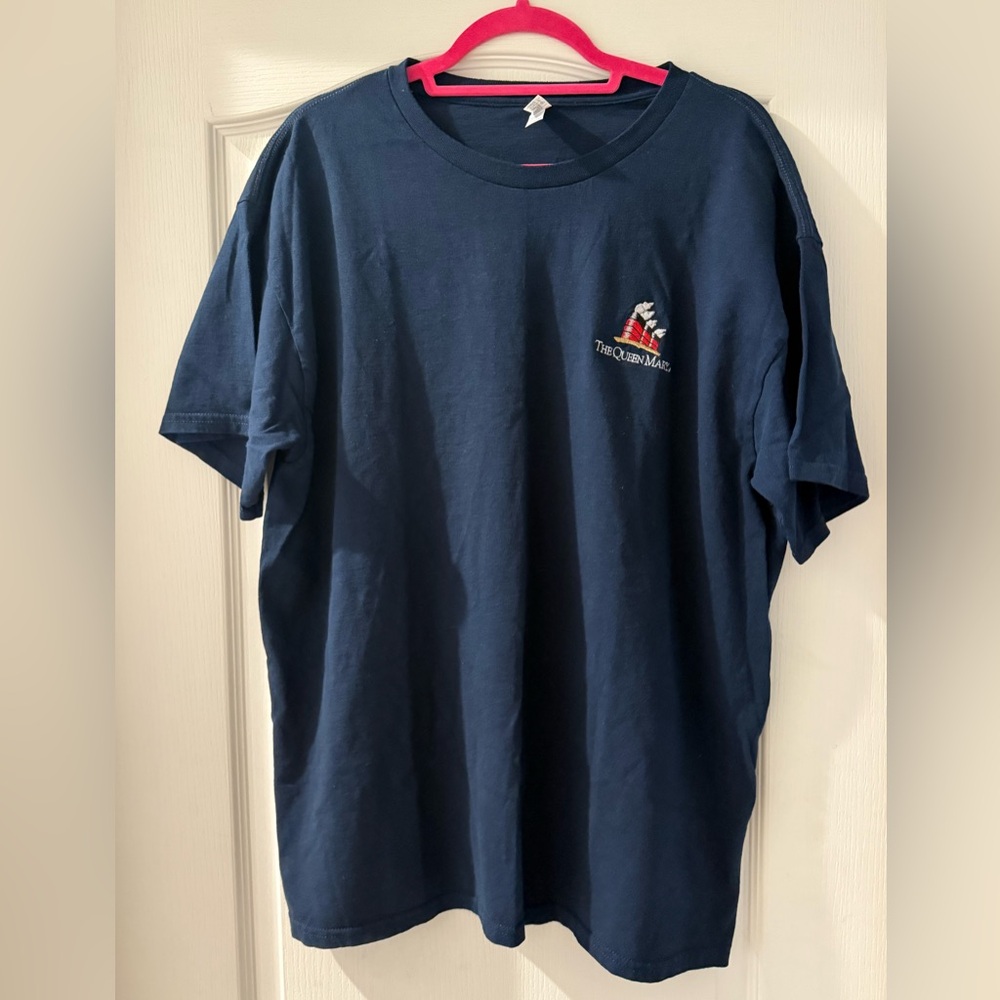Queen Mary embroidered tshirt